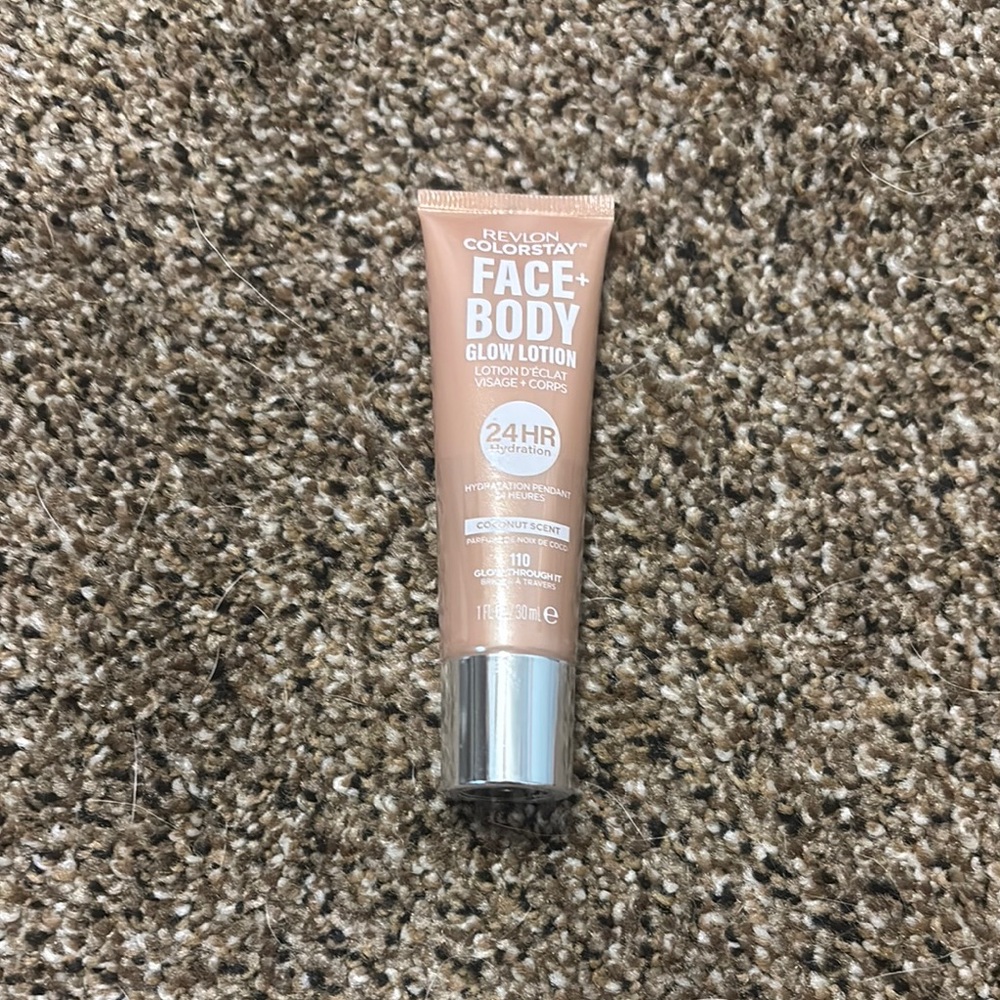 Revlon Glow Lotion in Bronze